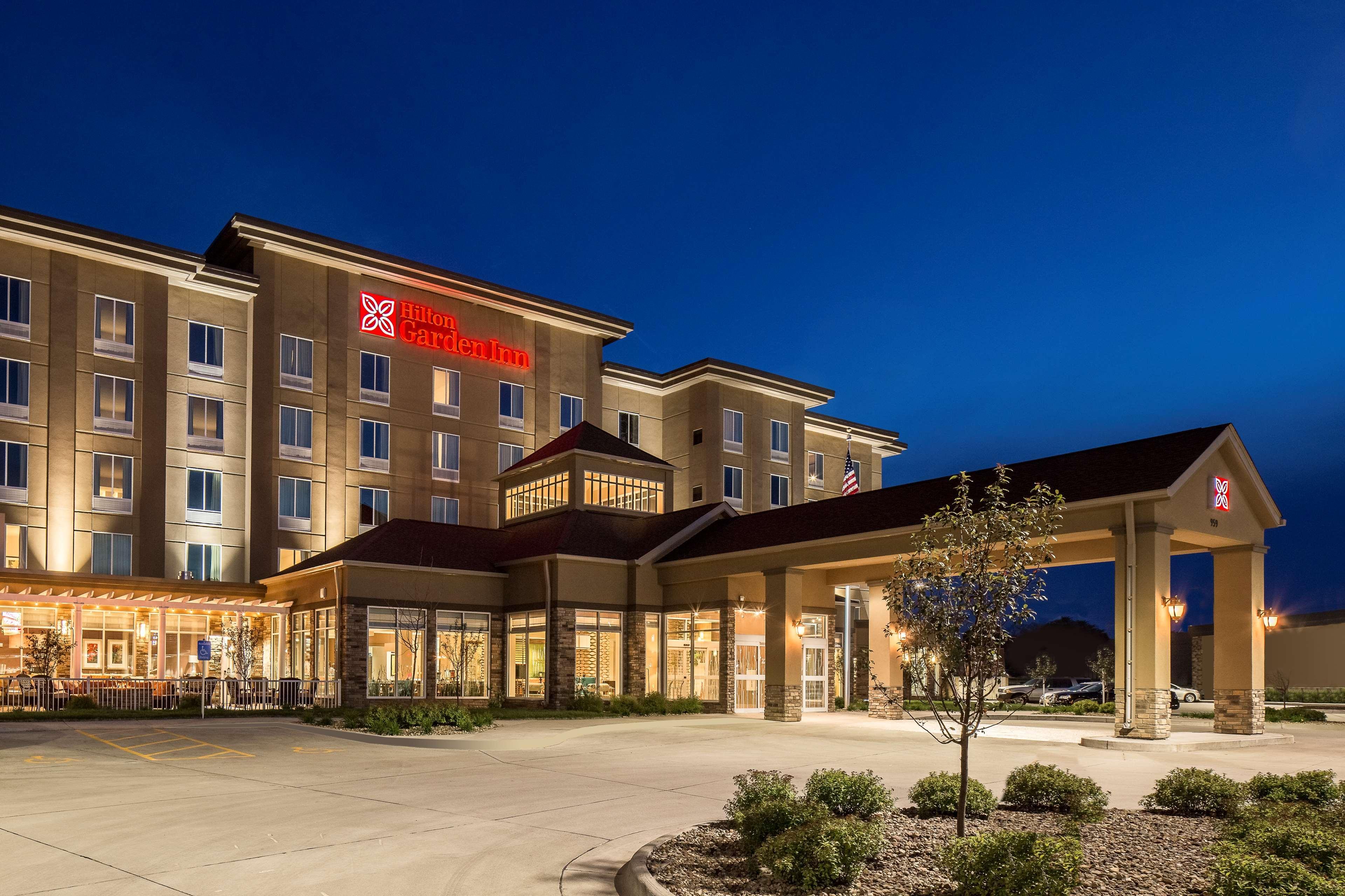 Hilton Garden Inn Bettendorf/ Quad Cities Eksteriør billede